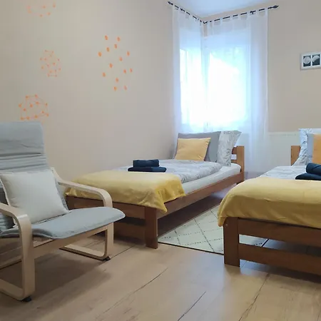 Pitypang Apartman Kaposvár Exterior photo